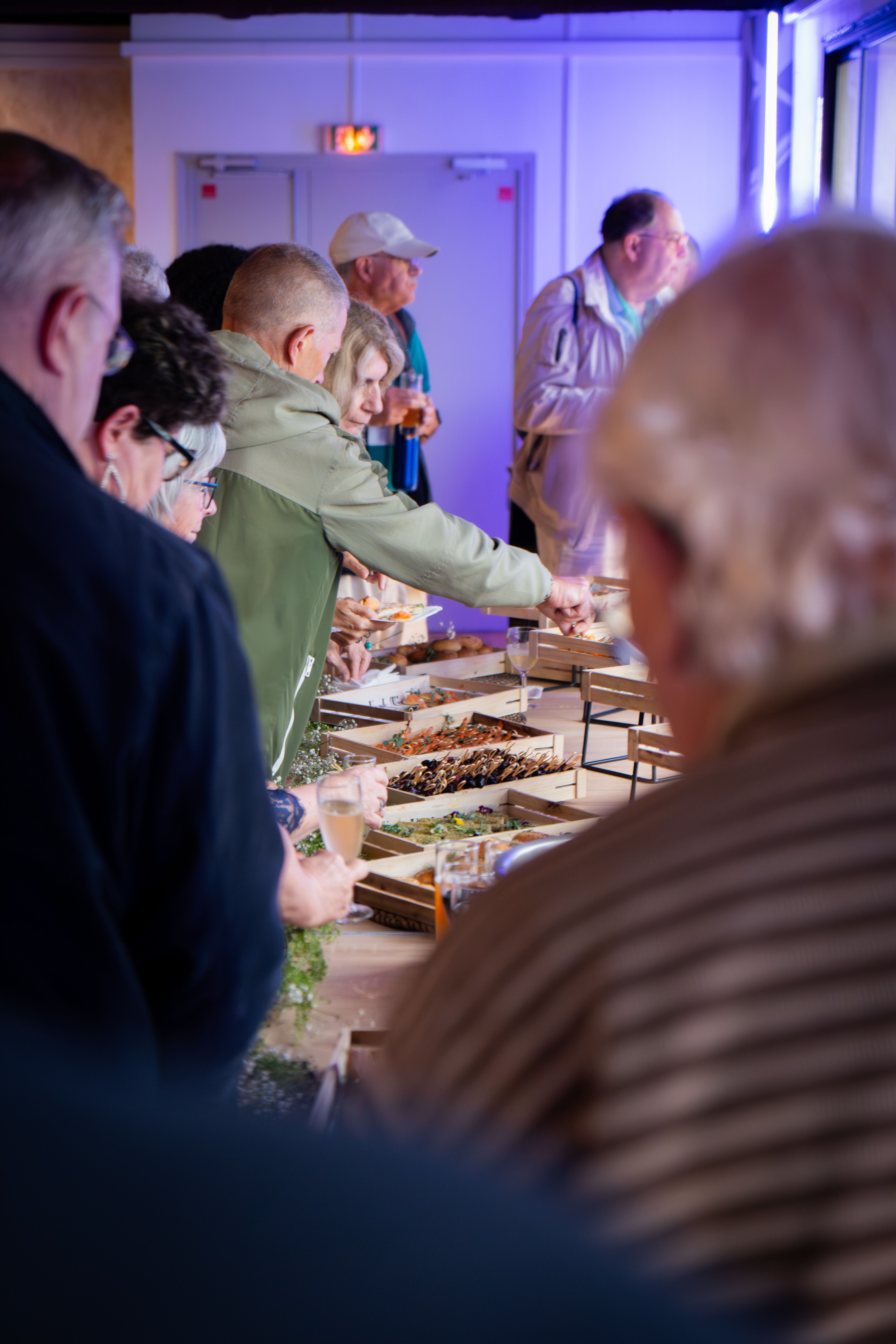 Soirée d’entreprise avec mise en lumière et ambiance musicale à Orléans